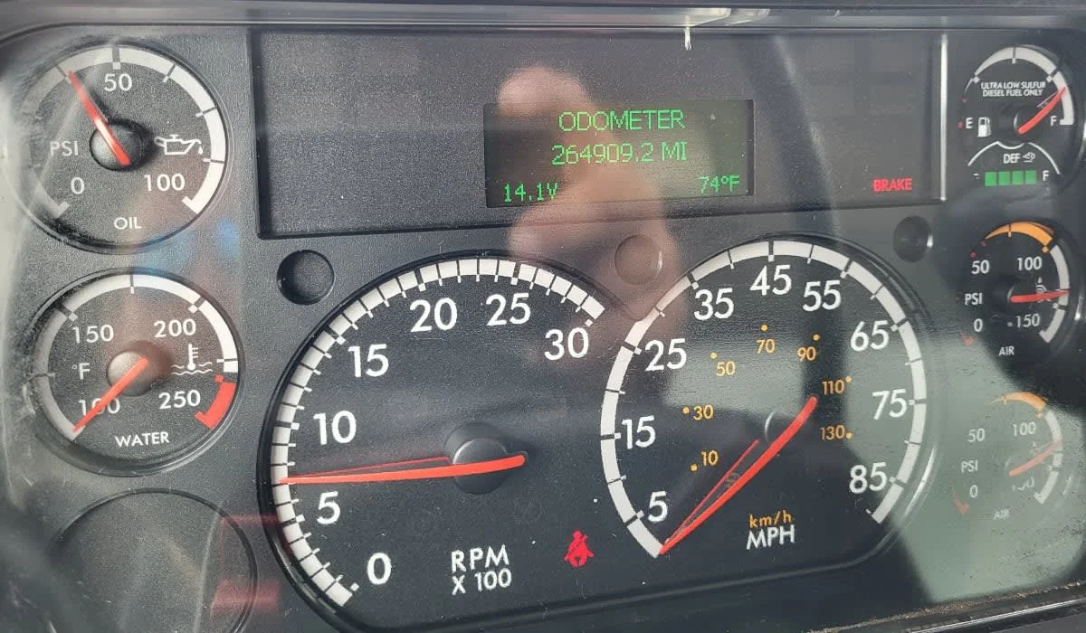 2019 Freightliner M2 106 in Jacksonville, FL — photo 12