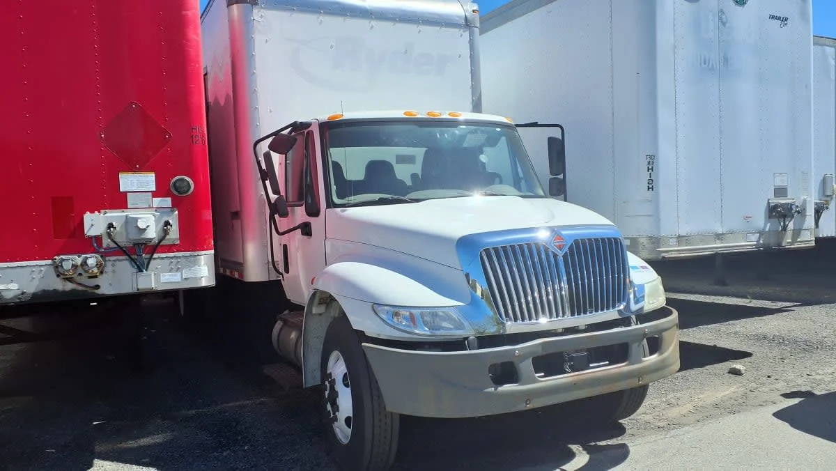 2019 International 4300 in Warwick, RI — photo 3