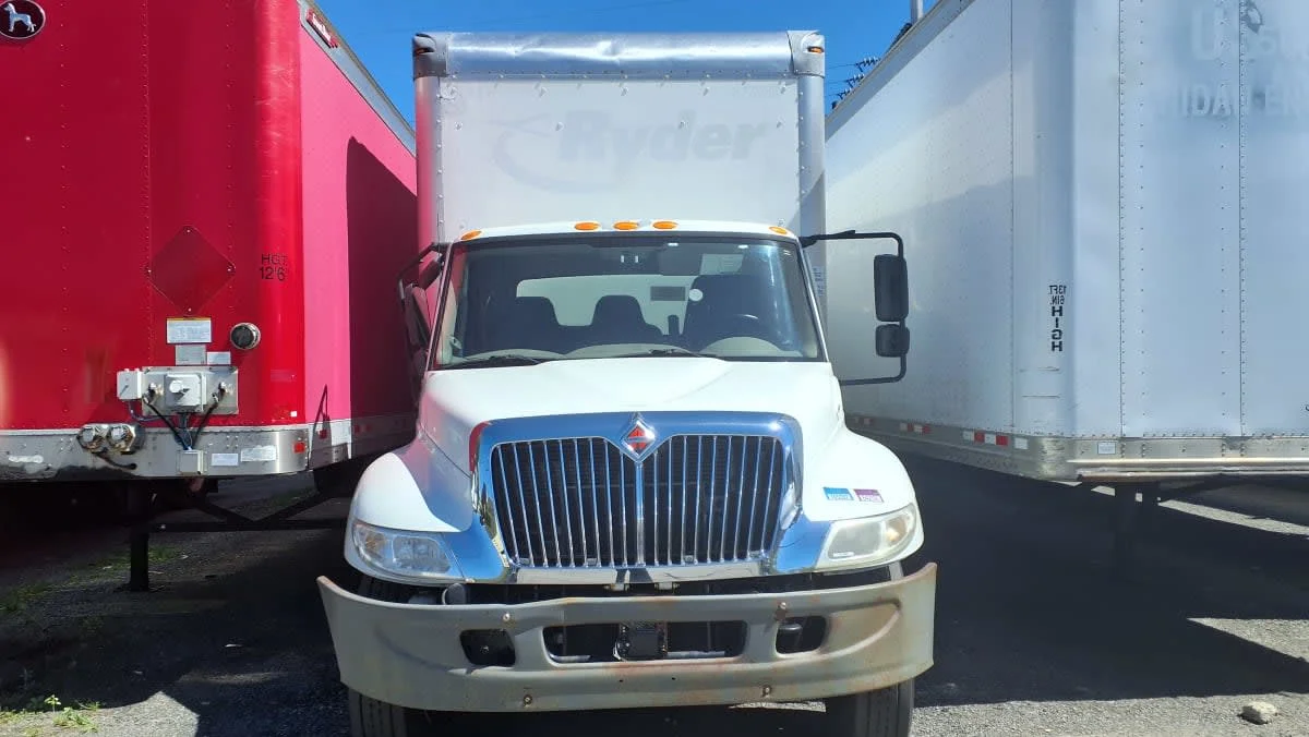 2019 International 4300 in Warwick, RI — photo 2