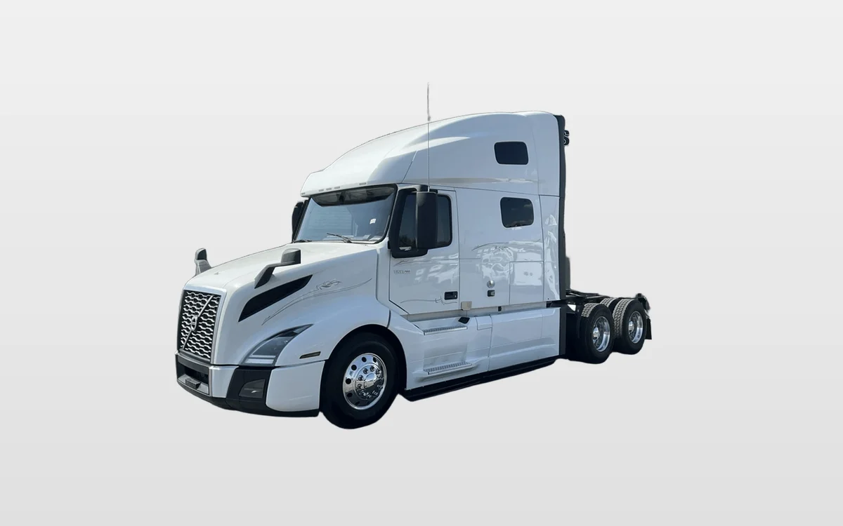 2023 Volvo - image 1