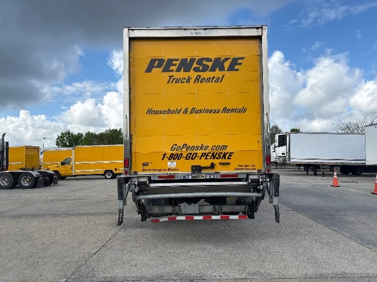 2022 Freightliner M2 106 - image 7