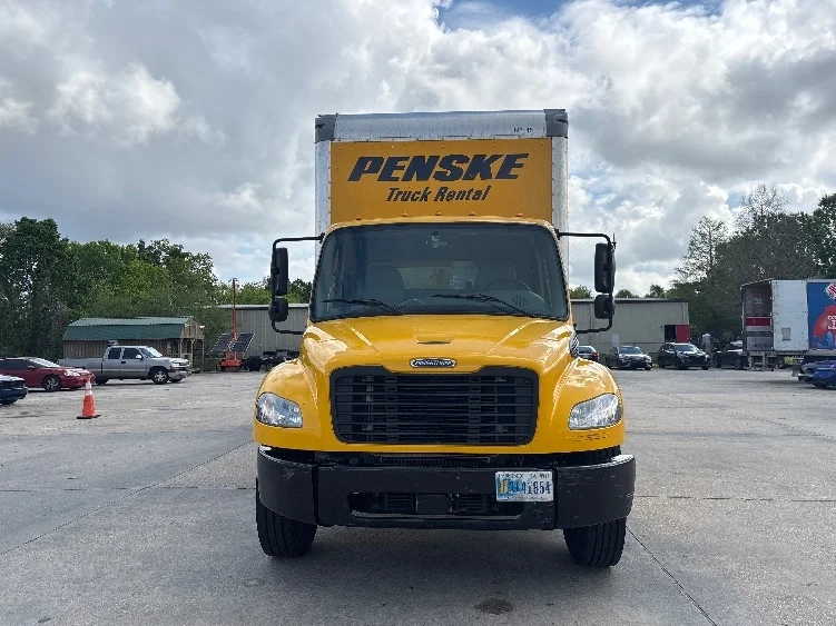 2022 Freightliner M2 106 - image 2