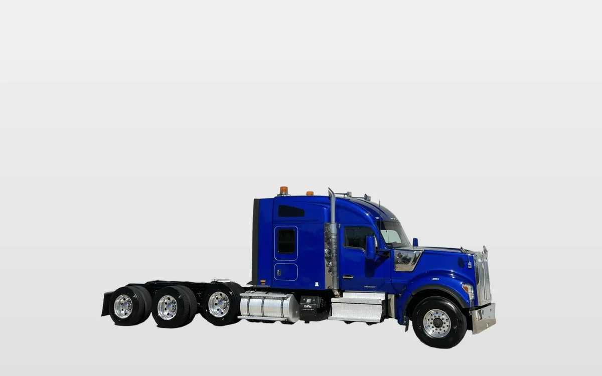 2022 Kenworth W990 - image 1