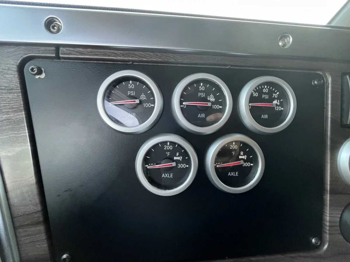 2024 Western Star 49X - image 27