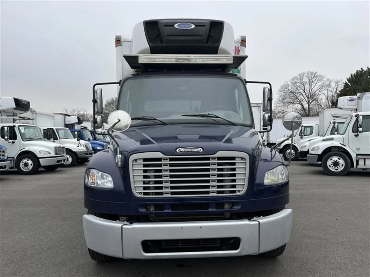 2019 Freightliner M2 106 in Beltsville, MD — photo 2