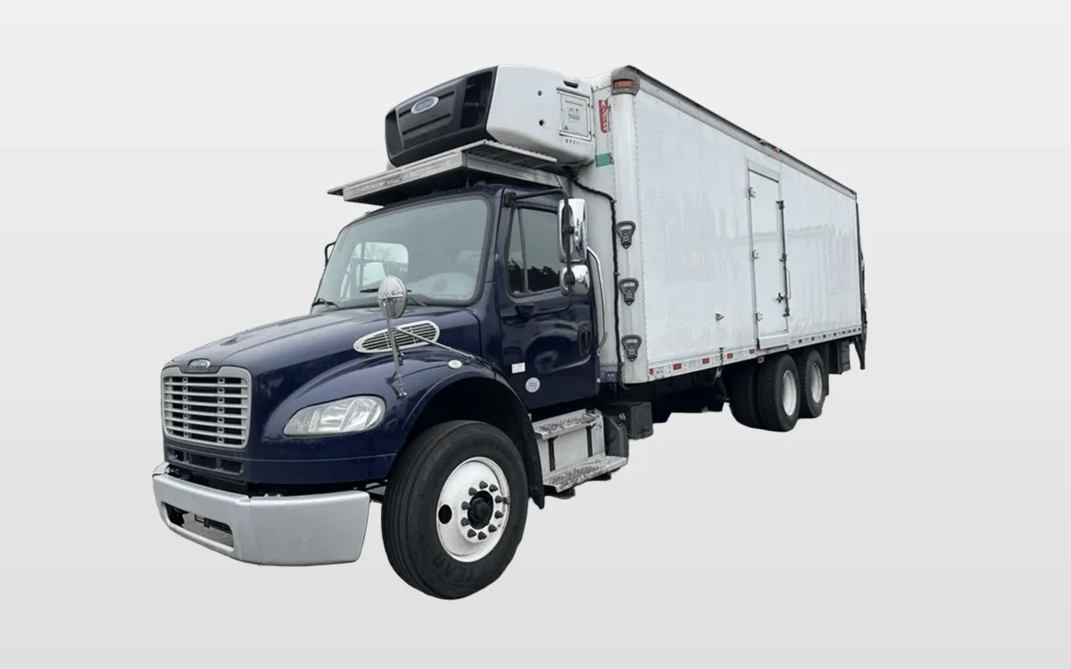 2019 Freightliner M2 106 - image 1