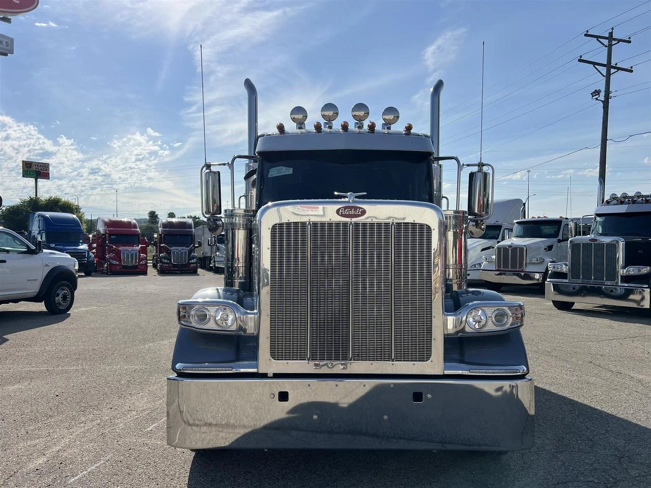 2027 Peterbilt 589 in South St. Paul, MN — photo 8