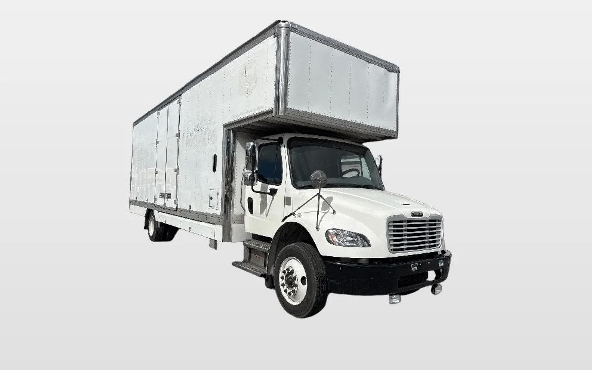 2021 Freightliner M2 106 - image 1