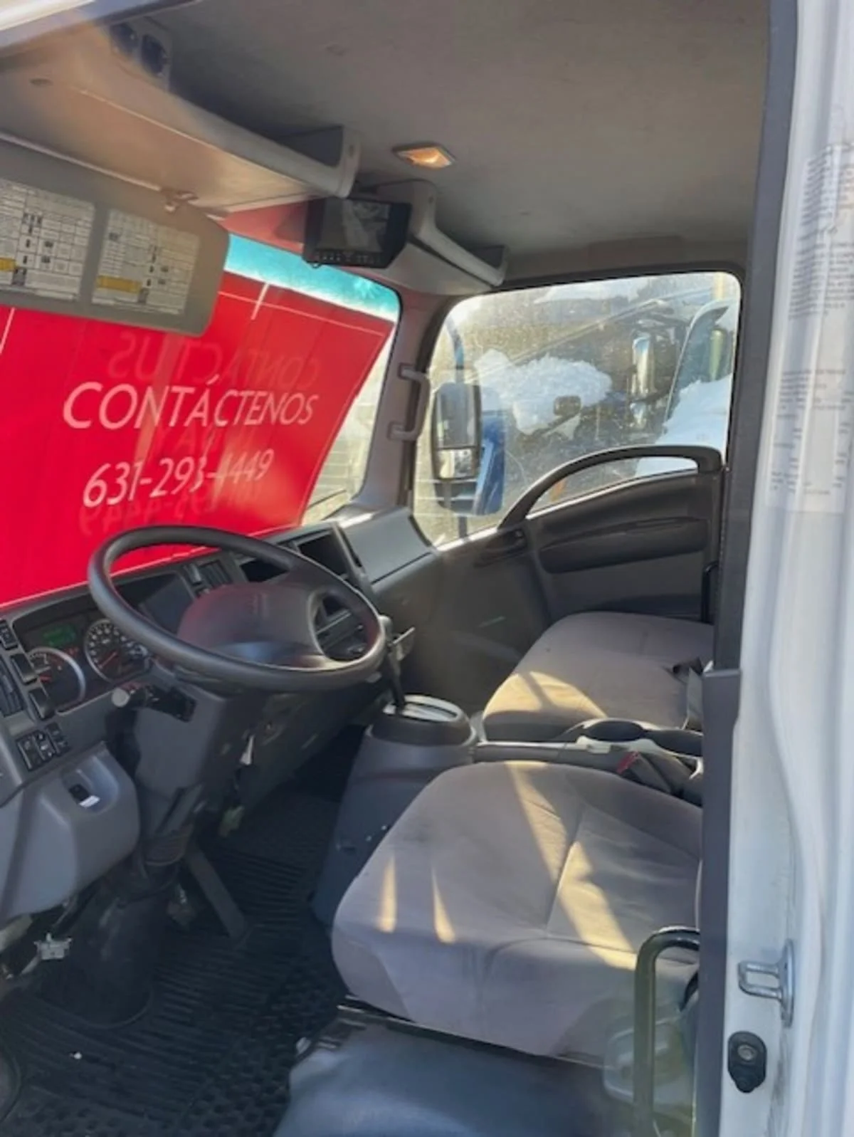 2019 Isuzu NQR - image 7