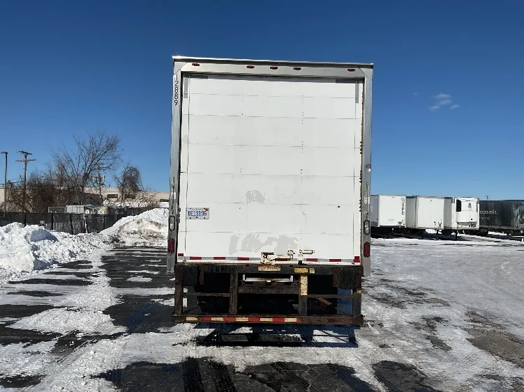 2018 Freightliner M2 106 - image 7