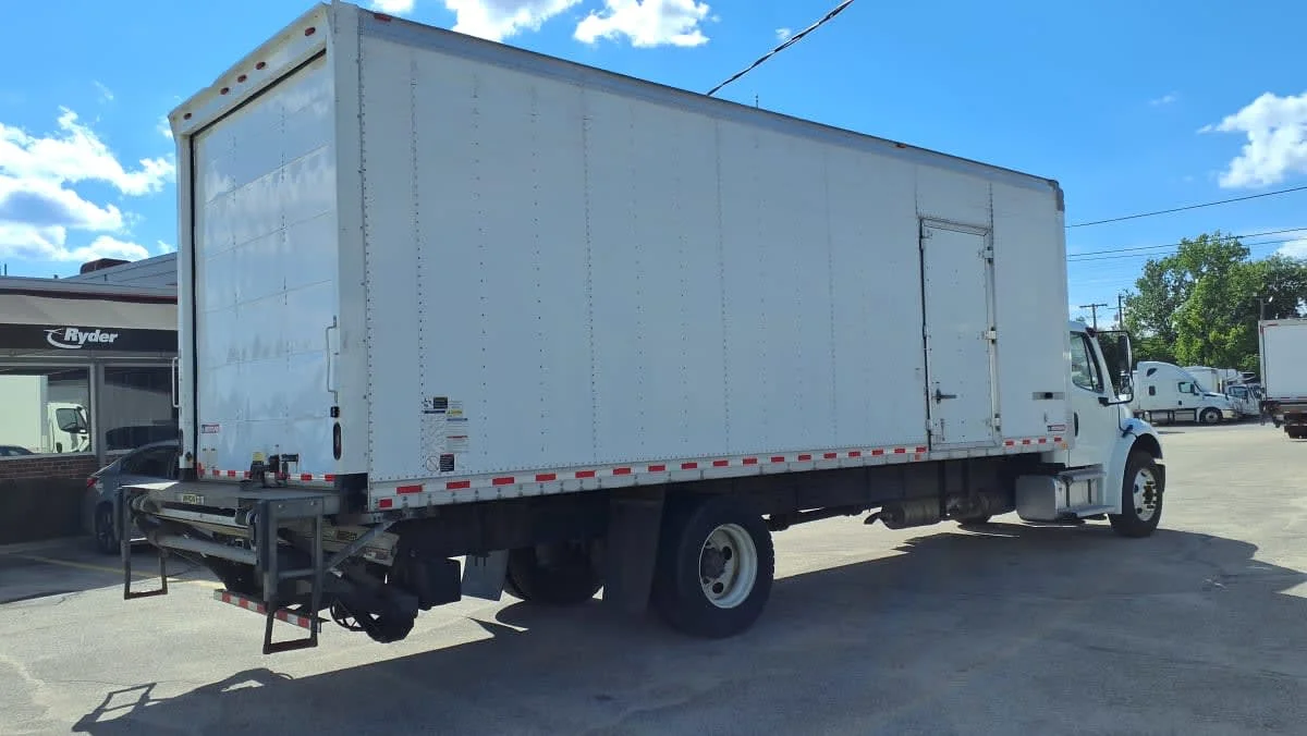 2020 Freightliner M2 106 in Warwick, RI — photo 4