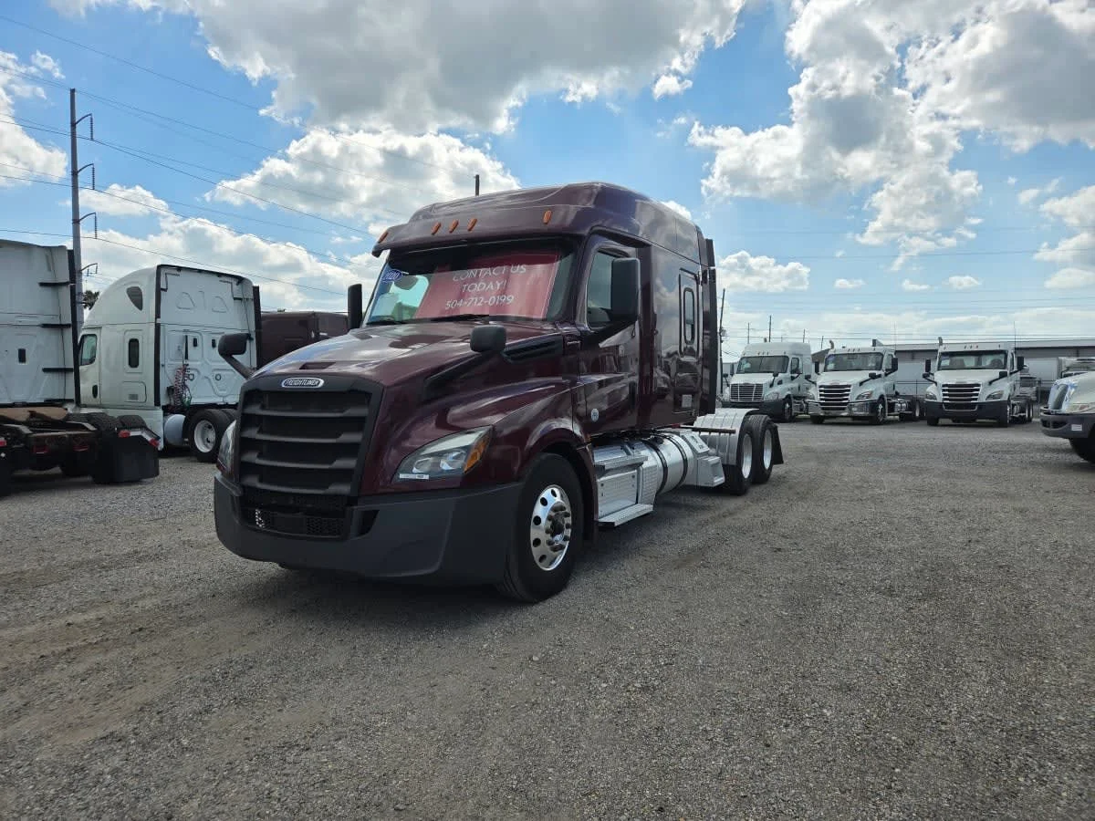 2020 Freightliner Cascadia in St. Rose, LA