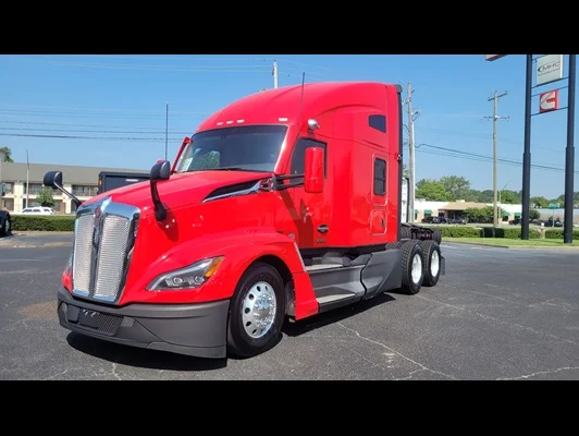 2023 Kenworth T680 in Memphis, TN — photo 2