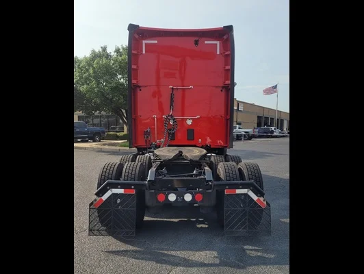 2023 Kenworth T680 in Memphis, TN — photo 5