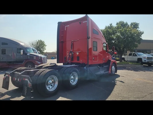 2023 Kenworth T680 in Memphis, TN — photo 10