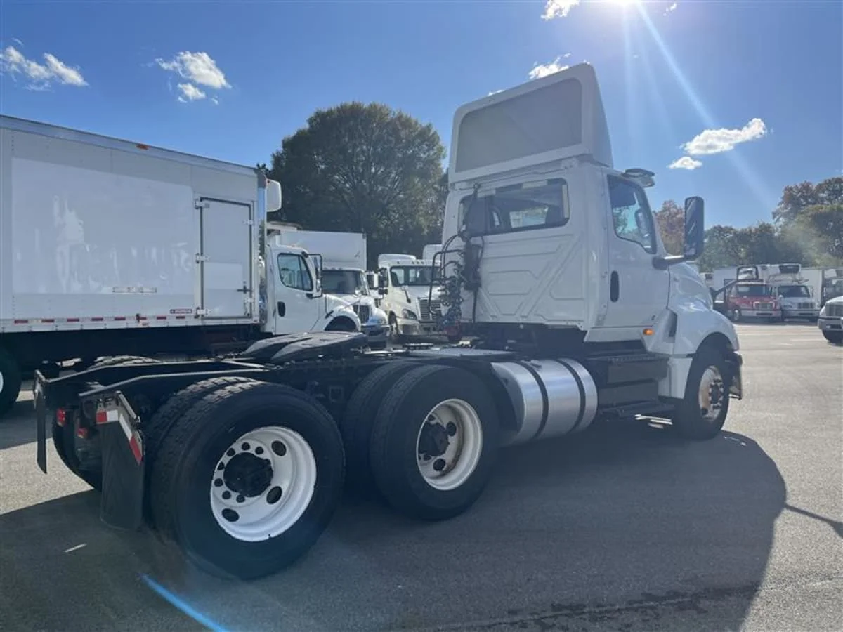 2019 International LT in Beltsville, MD — photo 4