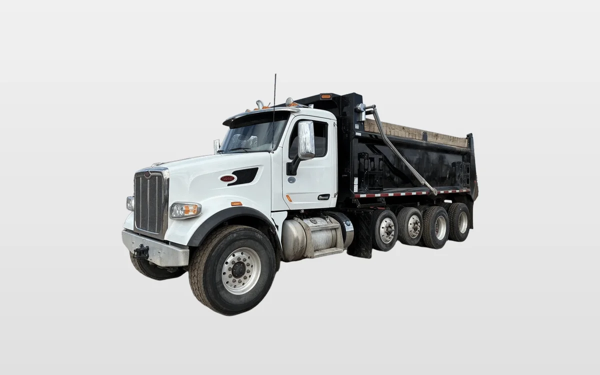 2022 Peterbilt 567 - image 1