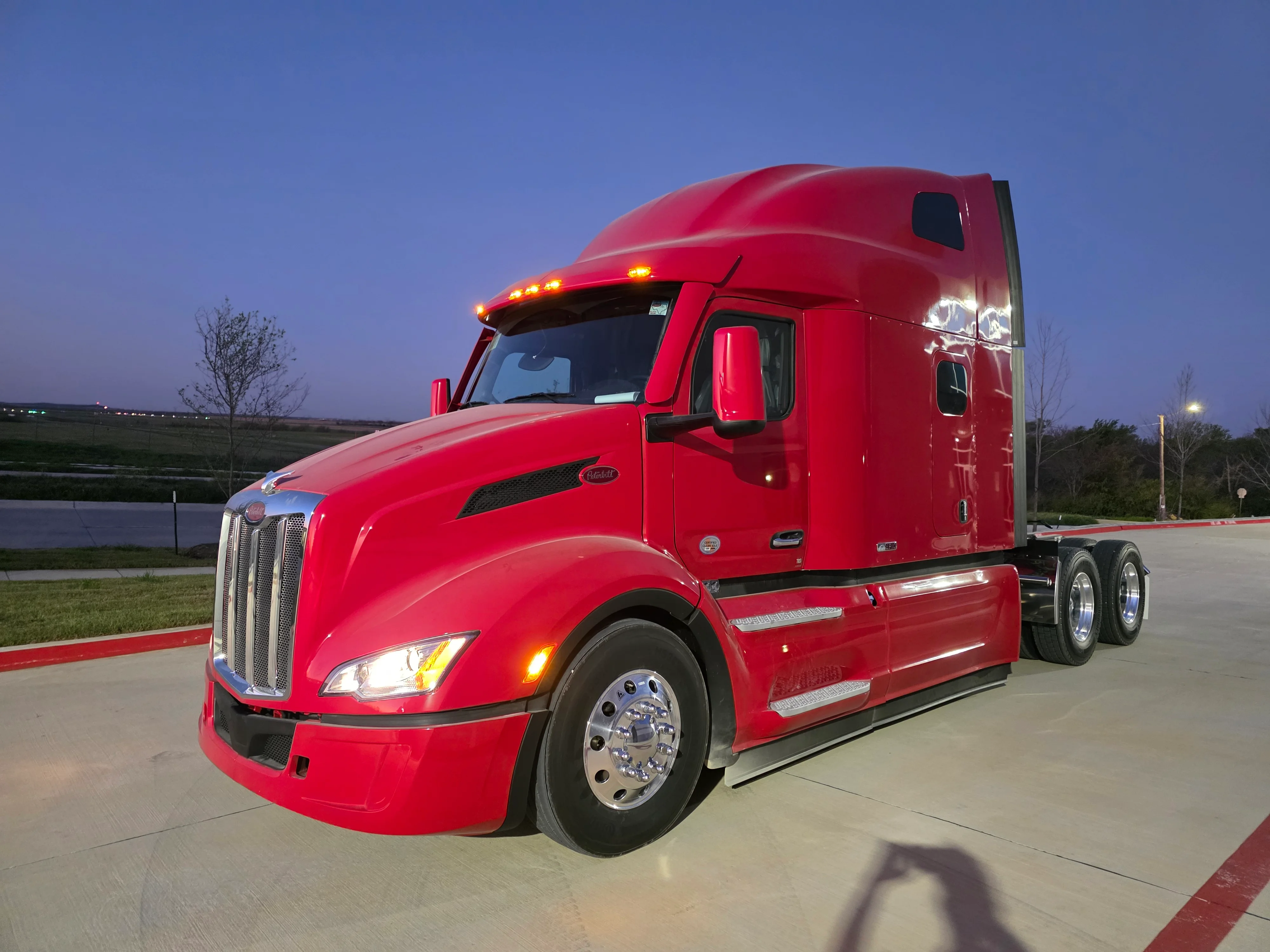 2027 Peterbilt 579 in Dayton, OH