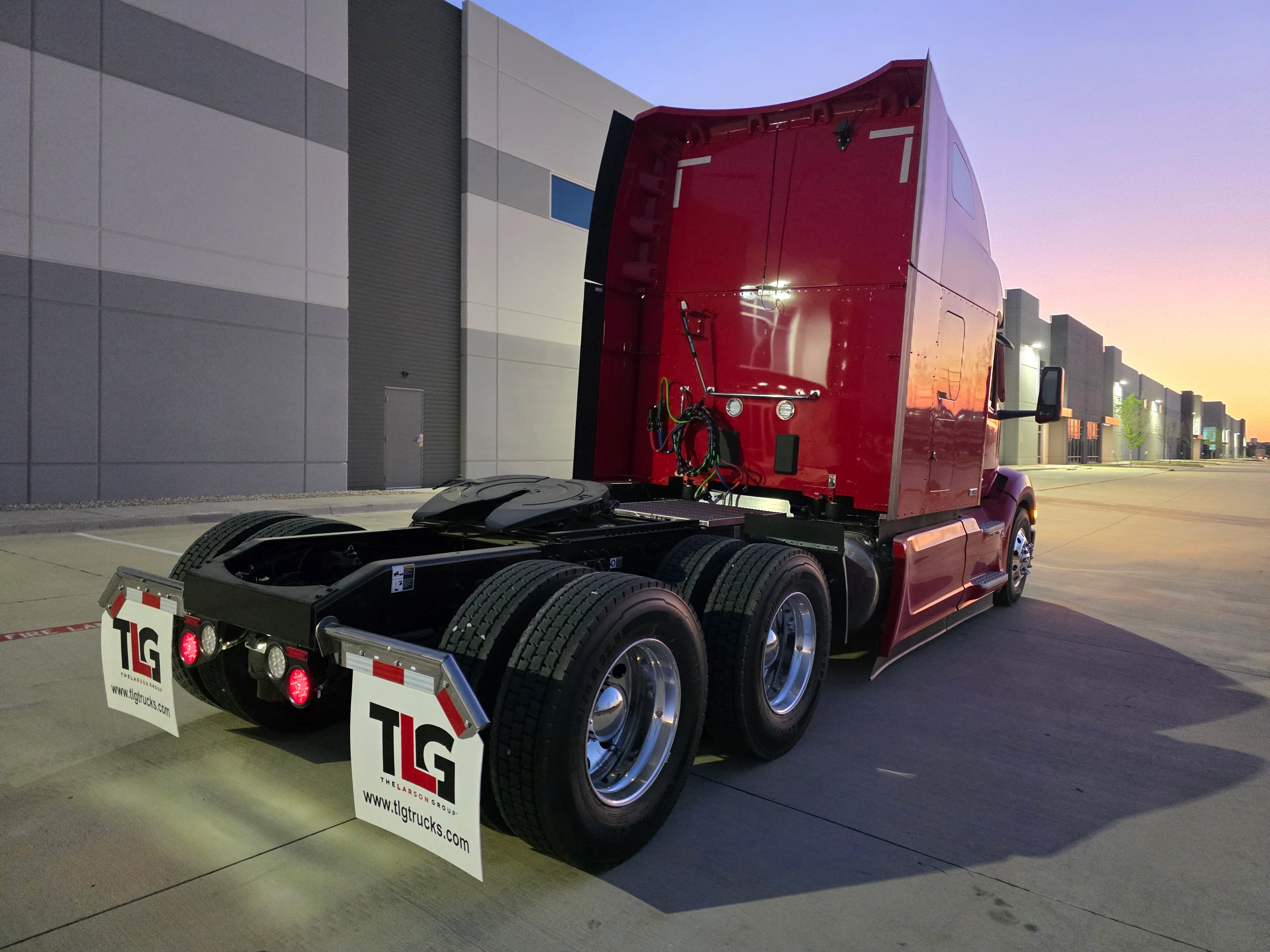 2027 Peterbilt 579 in Dayton, OH — photo 5