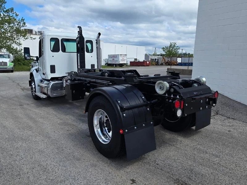 2026 Peterbilt 537 — photo 7