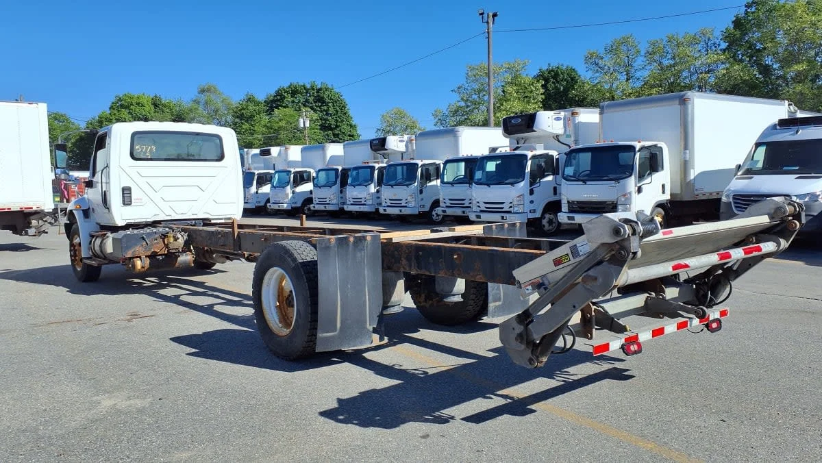 2020 International MV in Salisbury, MA — photo 6