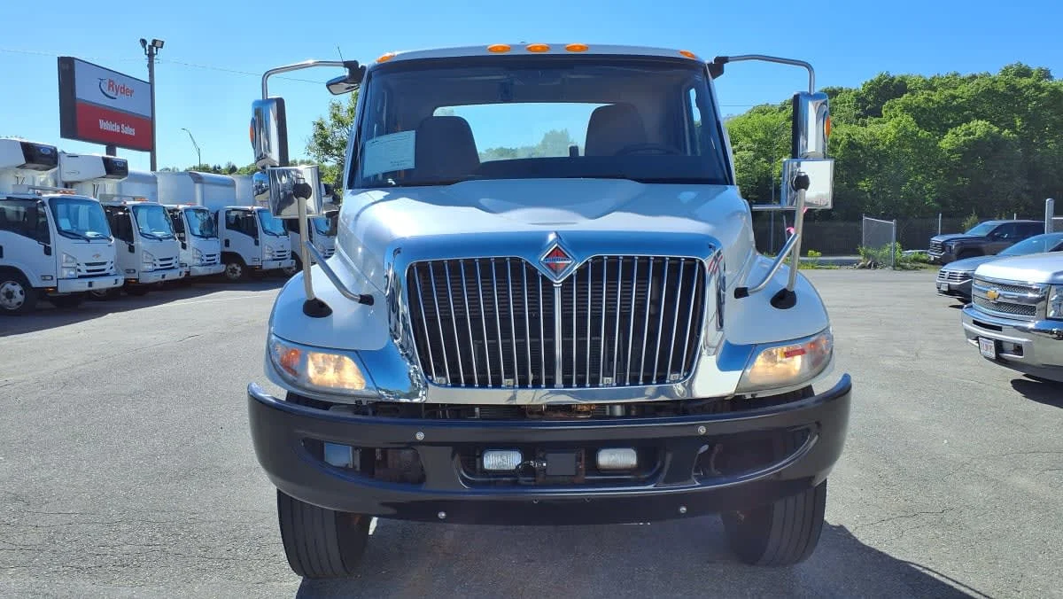 2020 International MV in Salisbury, MA — photo 2