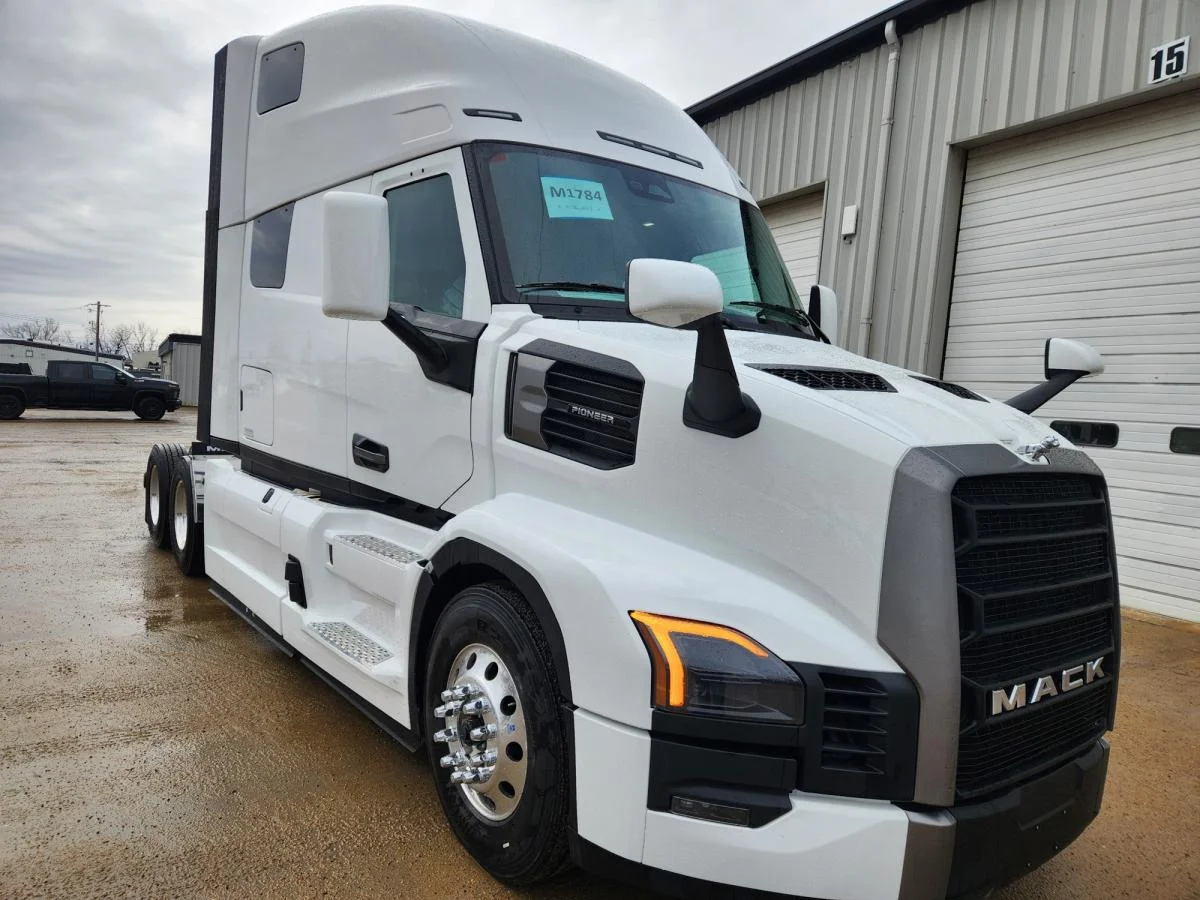 2026 Mack Pioneer in Cedar Rapids, IA — photo 7