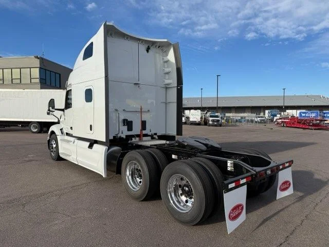2026 Peterbilt 579 - image 5
