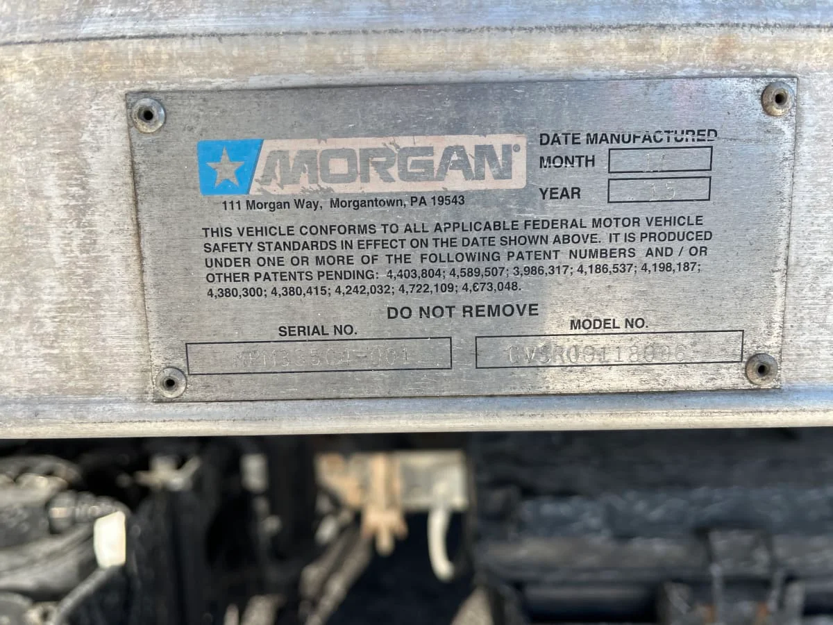 2016 Isuzu NRR - image 13