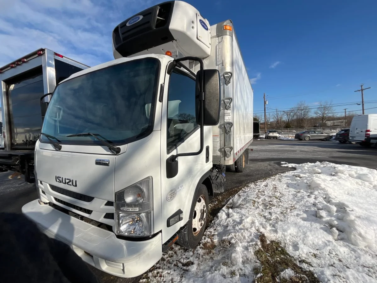 2016 Isuzu NRR in Beltsville, MD