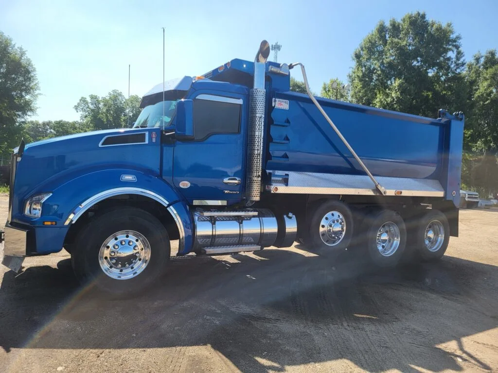 2025 Kenworth in Mobile, AL — photo 2