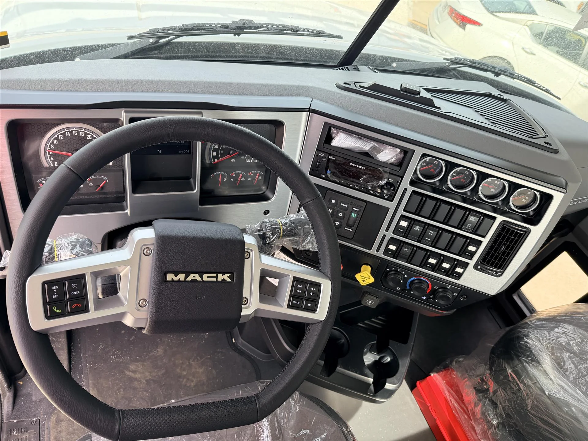 2027 Mack Granite in Kansas City, MO — photo 5