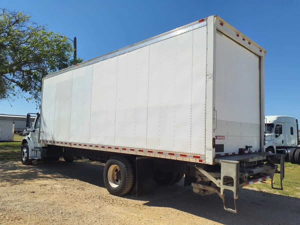 2018 Freightliner M2 106 - image 6