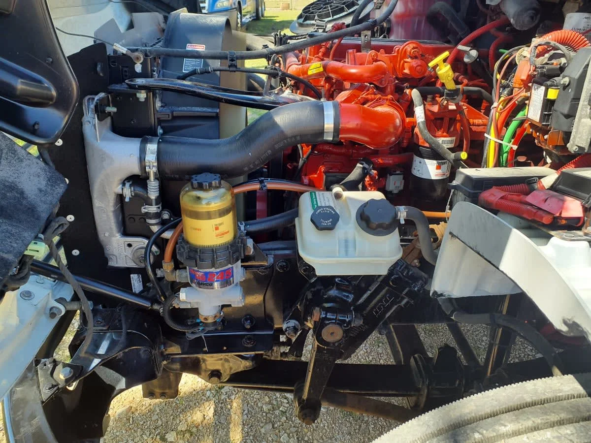 2018 Freightliner M2 106 - image 9