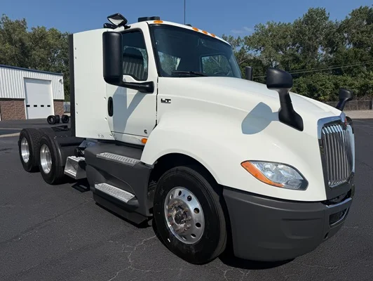 2022 International LT in Kansas City, MO