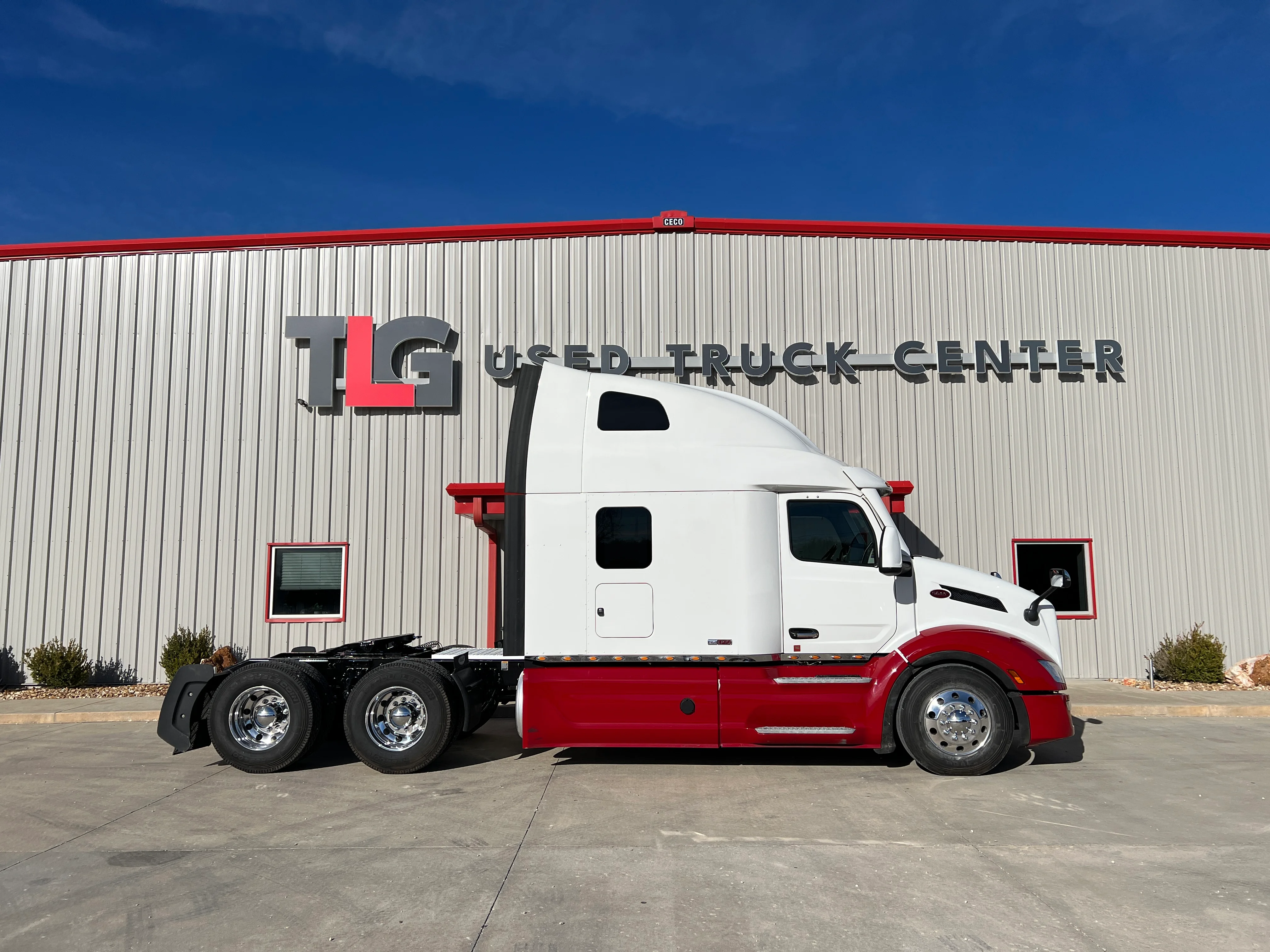 2023 Peterbilt 579 - image 5