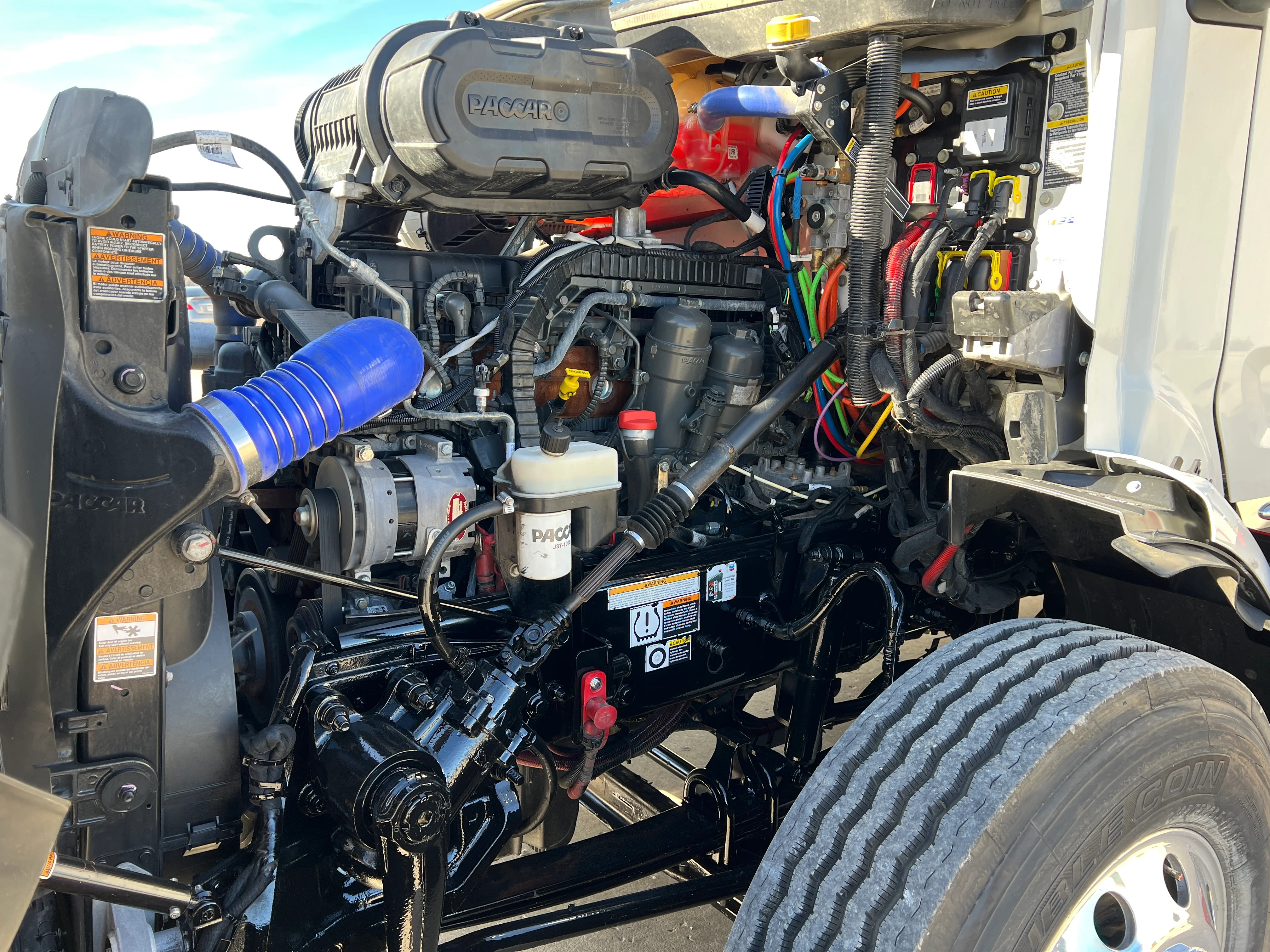 2023 Peterbilt 579 - image 14