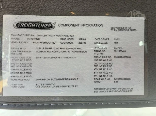 2024 Freightliner M2 106 in Portland, OR — photo 18
