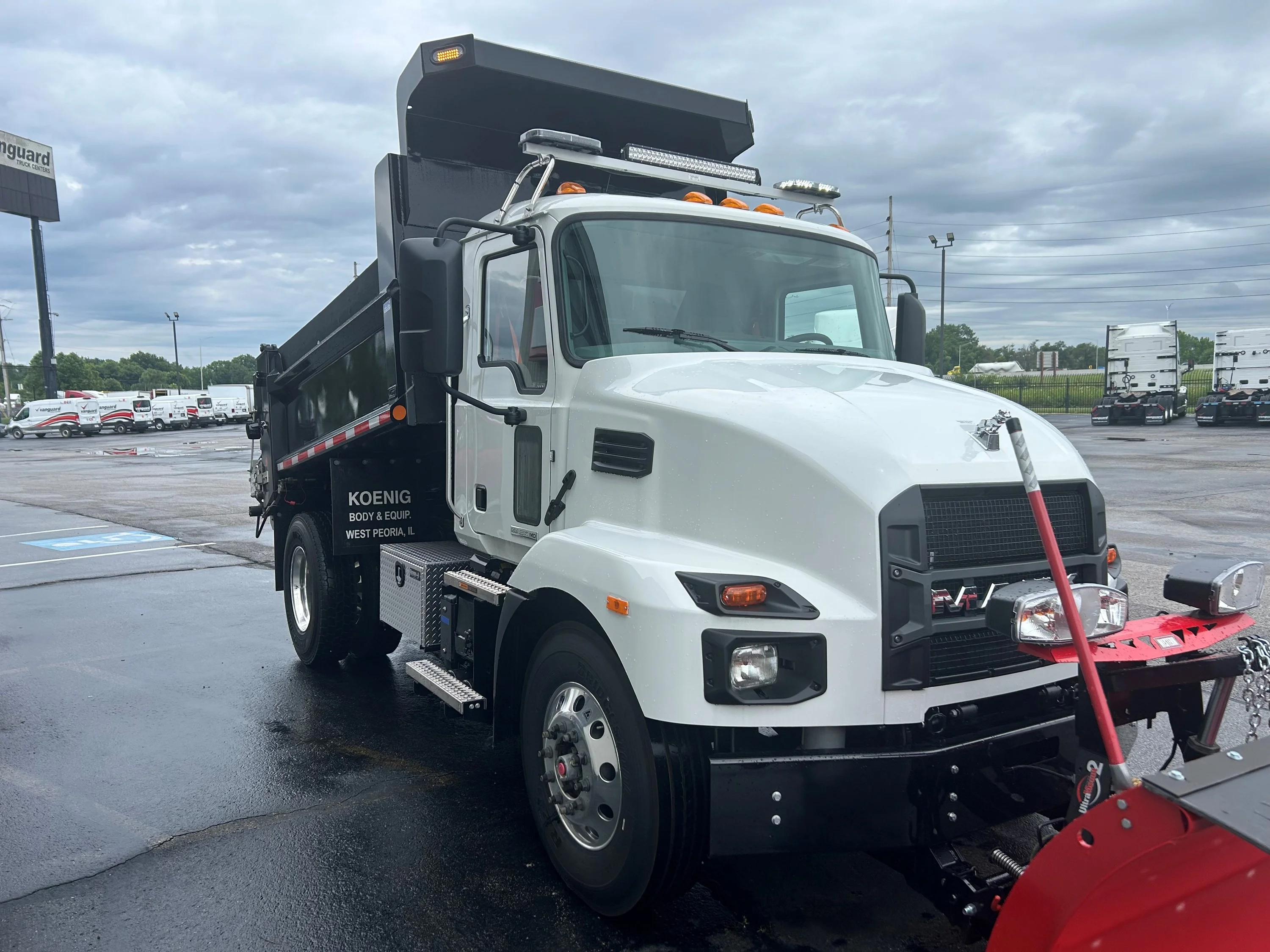 2026 Mack MD in Cahokia, IL — photo 4