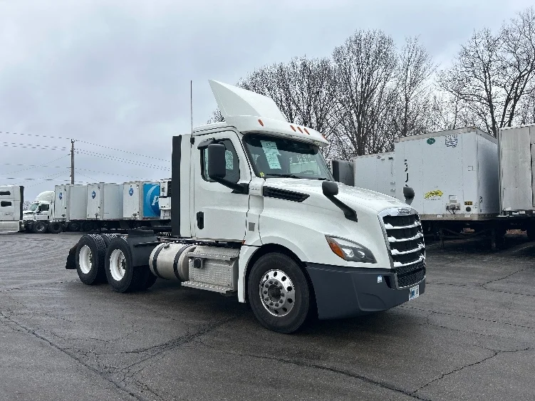 2020 Freightliner Cascadia in Piqua, OH