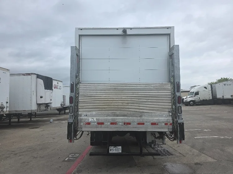 2021 Freightliner M2 106 - image 7