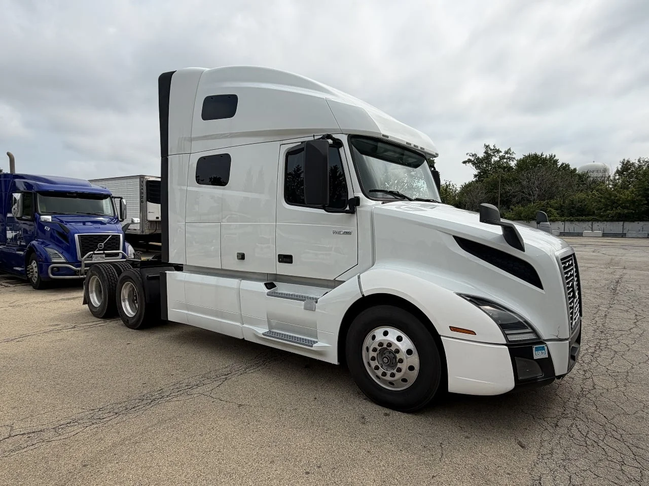 2020 Volvo VNL 760 in Alsip, IL