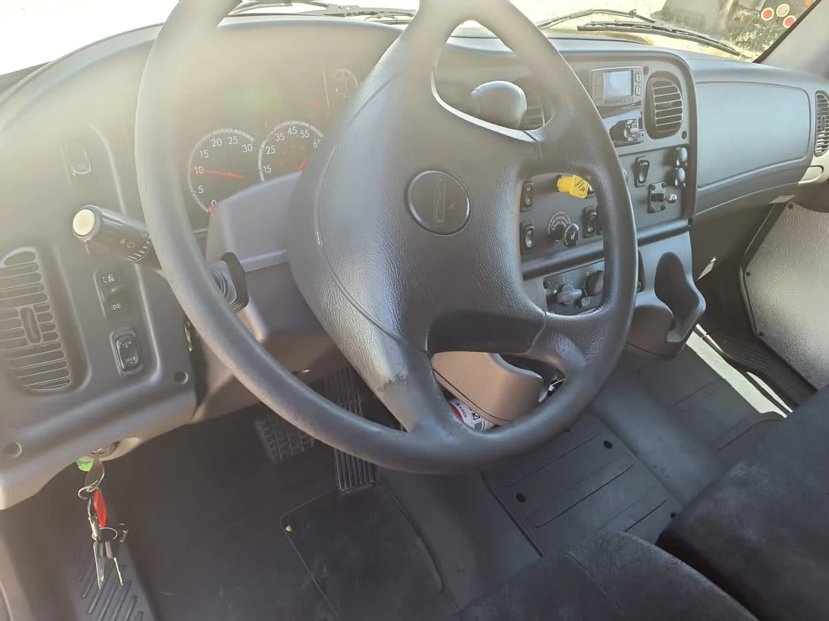 2019 Freightliner M2 106 in Converse, TX — photo 7