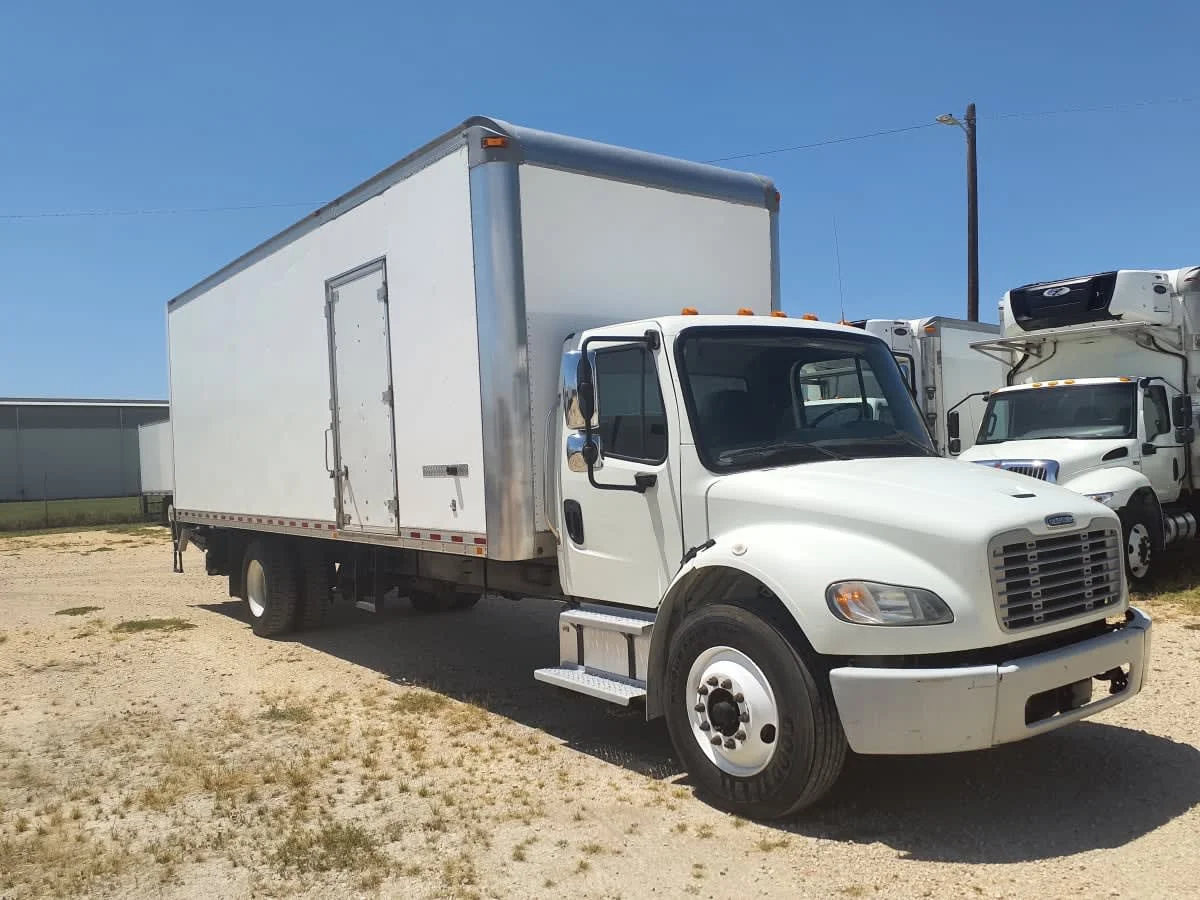 2019 Freightliner M2 106