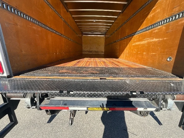 2022 International MV - image 10