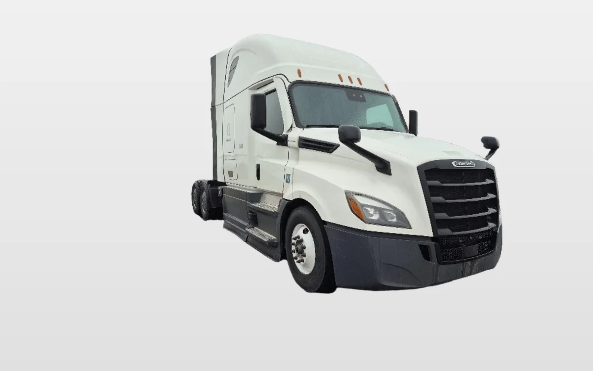 2023 Freightliner Cascadia - image 1