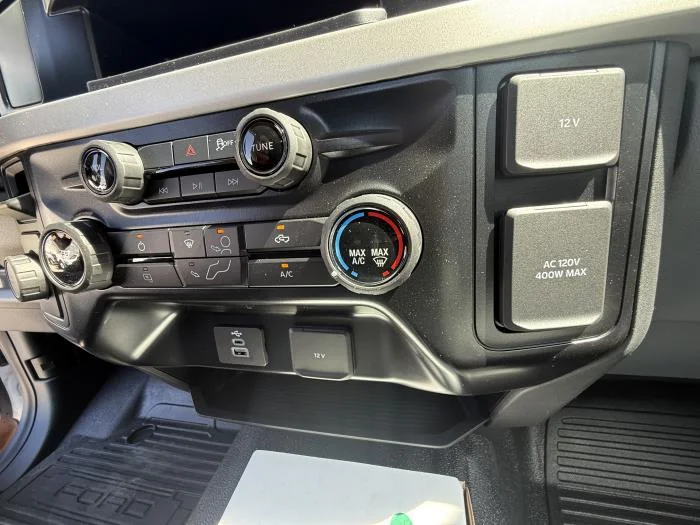 2026 Ford F-550 — photo 12