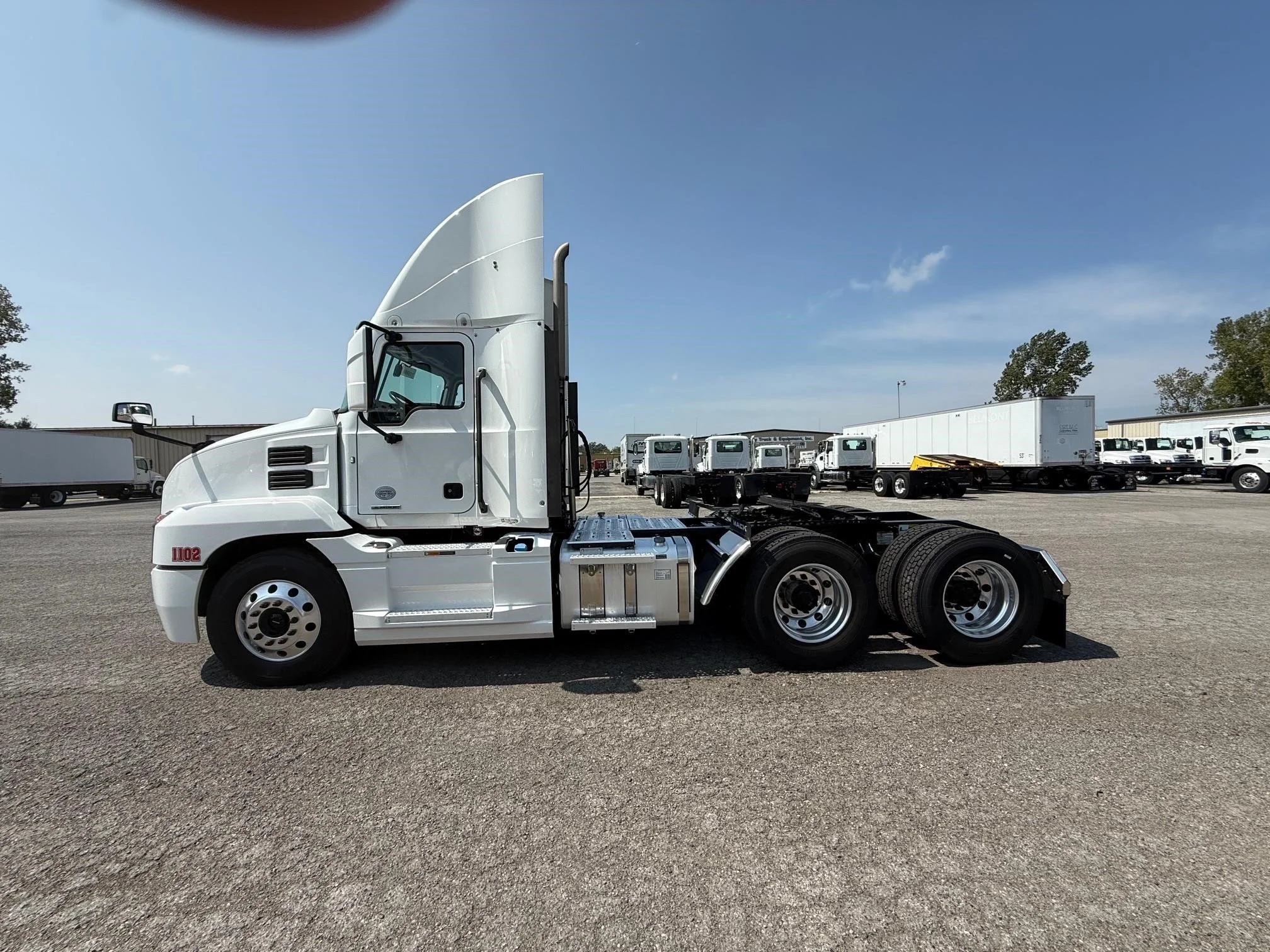 2020 Mack Anthem in Findlay, OH — photo 3