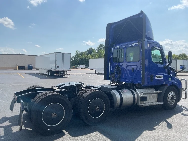 2021 Freightliner Cascadia in Nashville (Mount Juliet), TN — photo 7