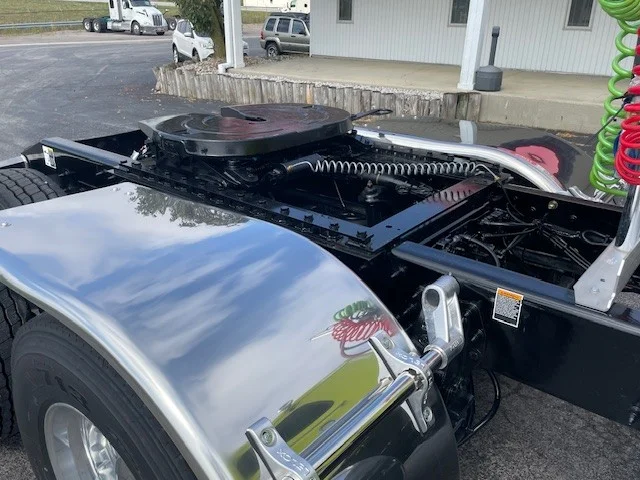 2026 Peterbilt 589 - image 6